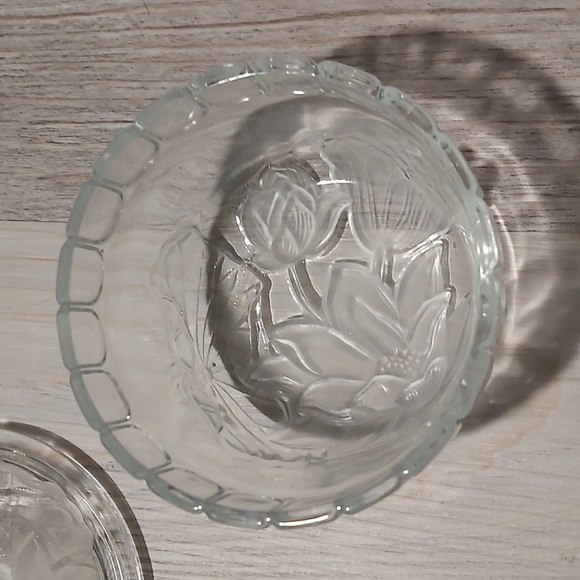 🕰 Glass Dish with Lid by KIG Indonesia - Picture 8 of 9